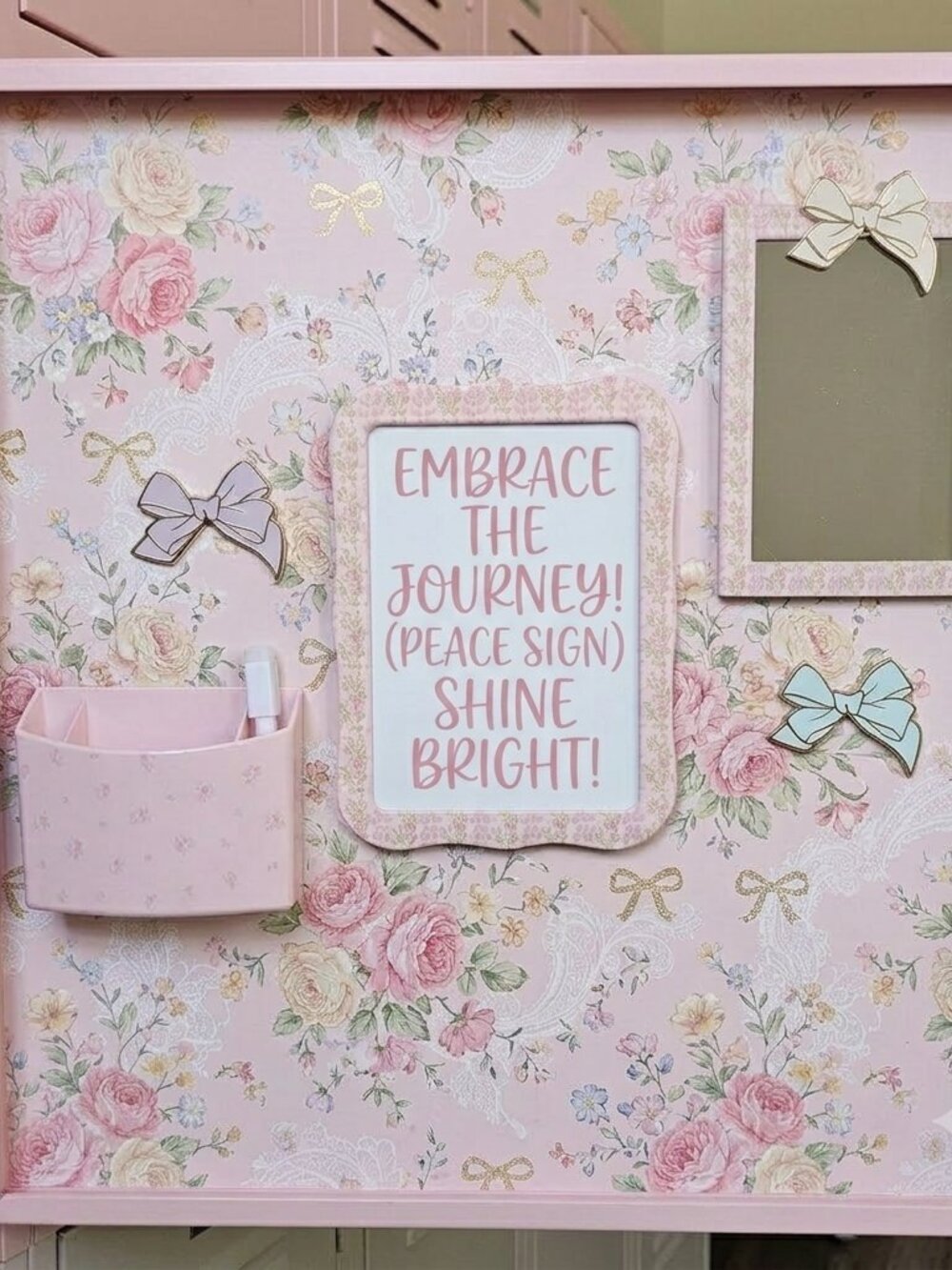 LoveShackFancy Target Yoobi Pink Floral Locker Essentials Kit Dry Erase Mirror 4